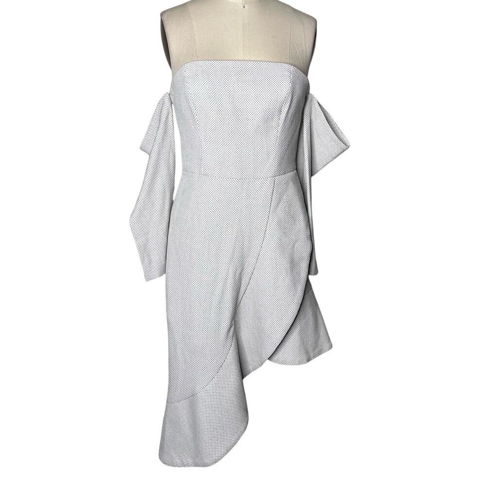 Keepsake the Label NWT Love Light Off Shoulder Asymmetrical Dress Ivory Size L